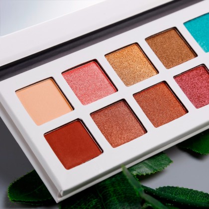 Palette de 16 Fards à Paupières Glamour 165g