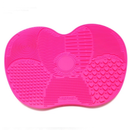 Pièce en silicone texturée pour nettoyer les pinceaux - Coeur Rose