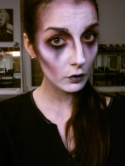 tutoriel maquillage vampire femme - étape 3