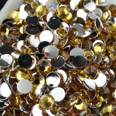 Strass 3mm - 10 000 pièces - Multiple Facets Golden Yellow